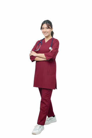 Aura women scrub